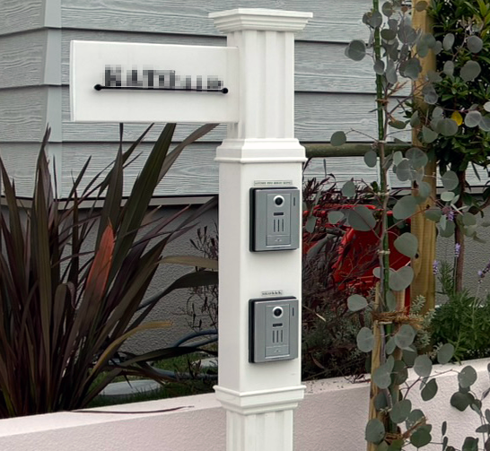 二世帯住宅用インターホン台座